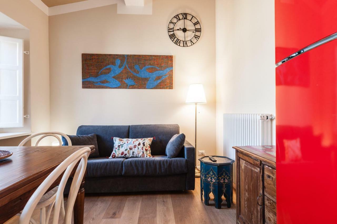 Affordable Suite With A View In The Heart Of Лукка Экстерьер фото